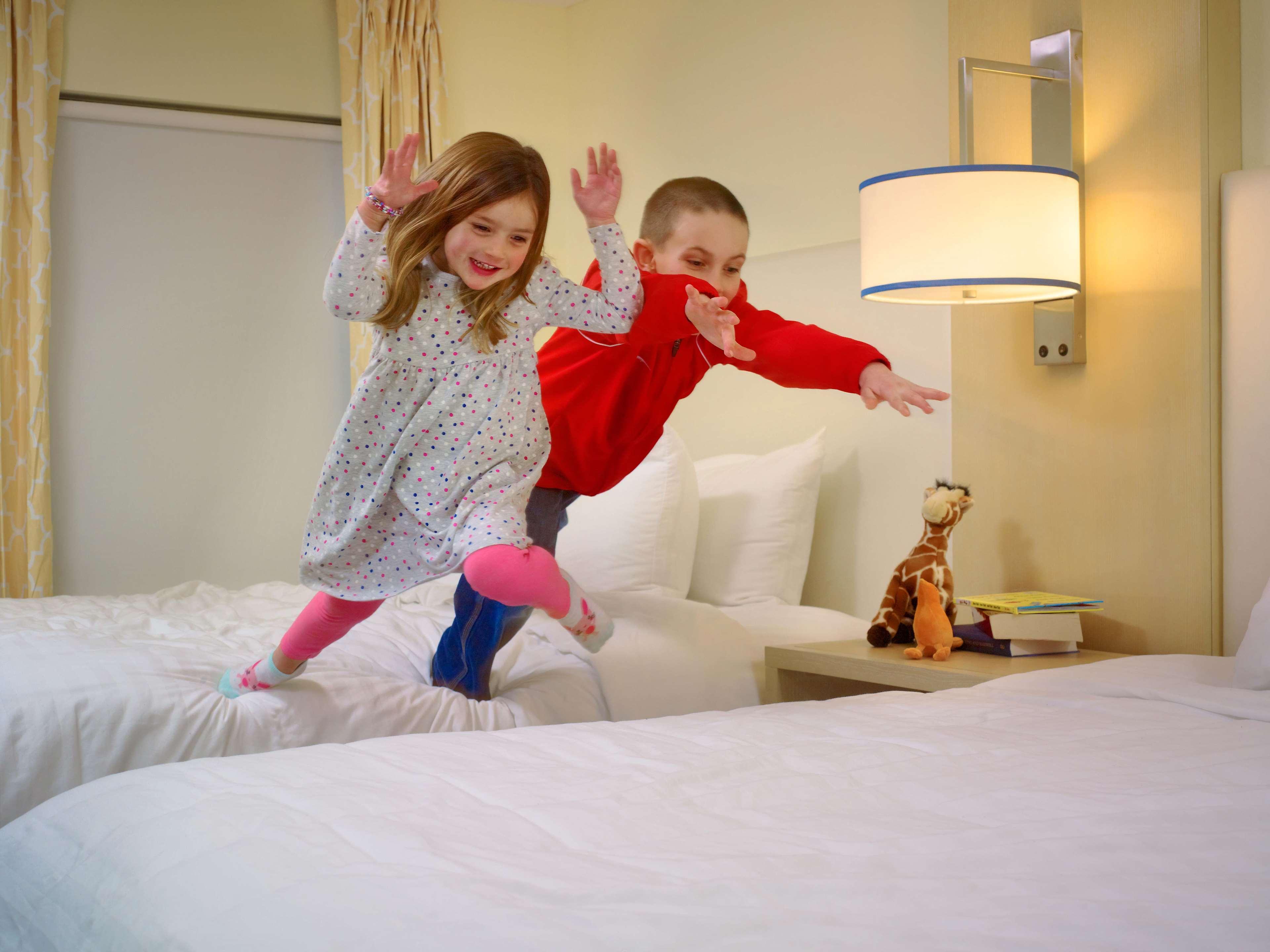 Sonesta Es Suites Cleveland Westlake Bagian luar foto