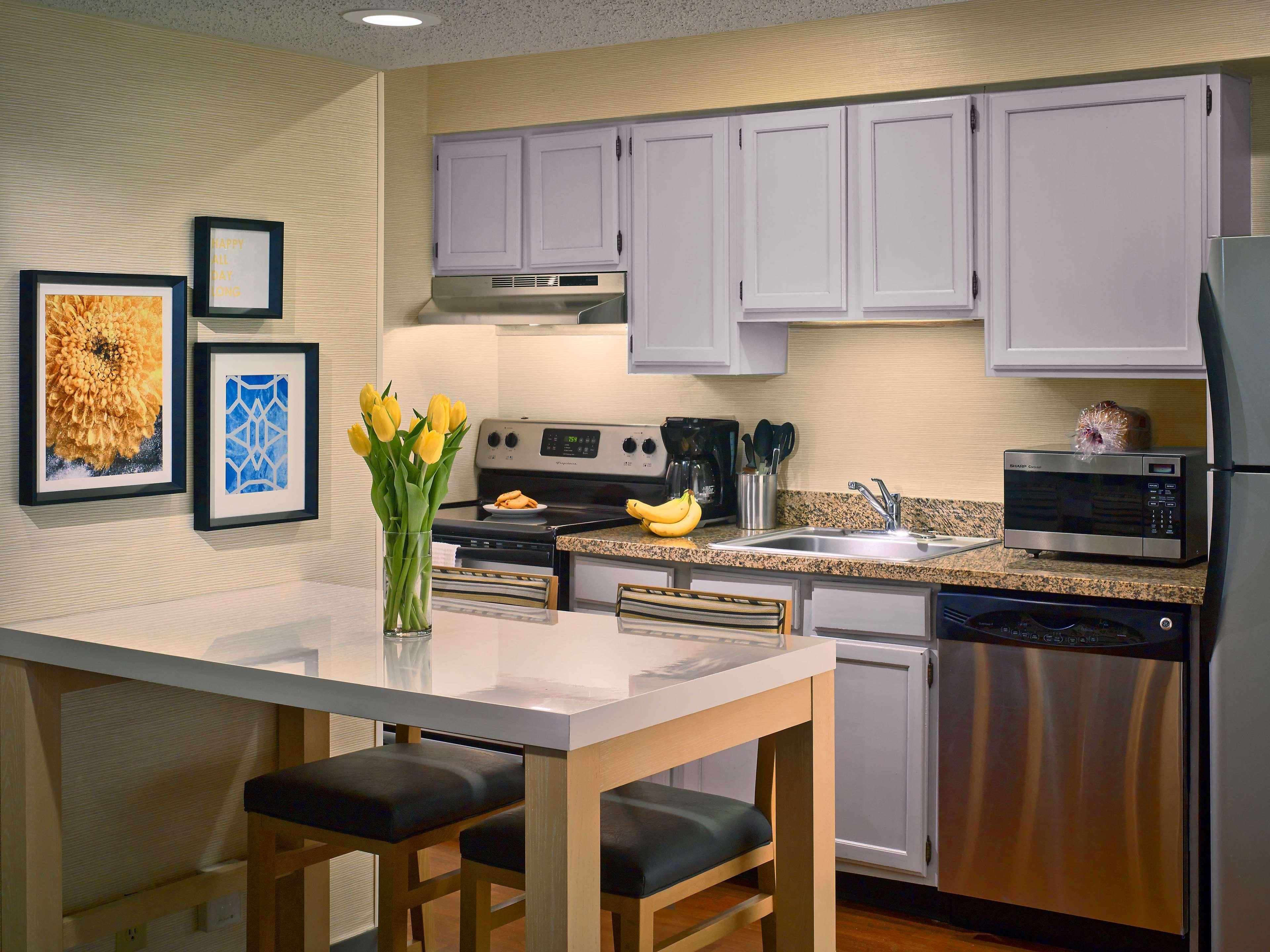 Sonesta Es Suites Cleveland Westlake Bagian luar foto