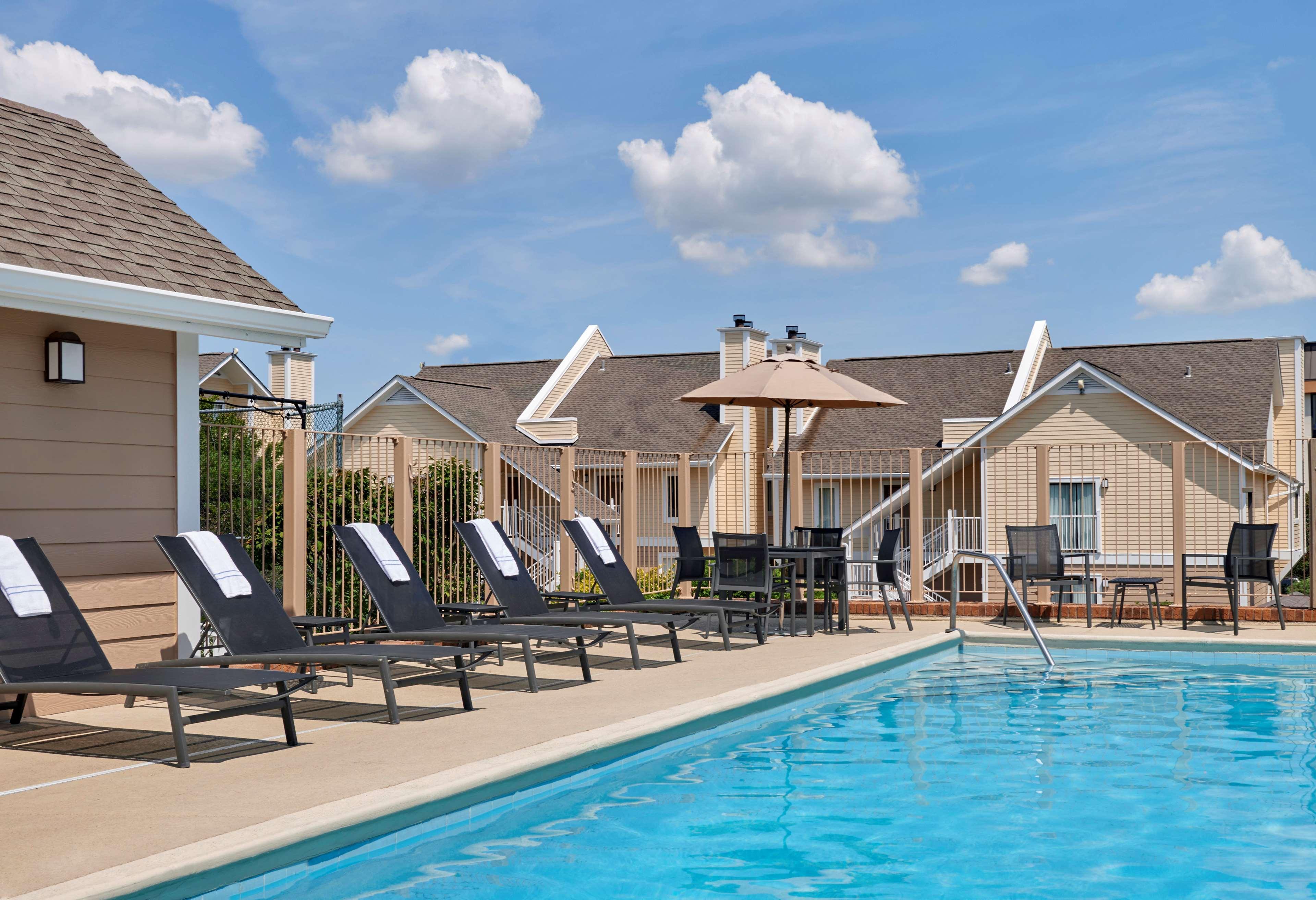 Sonesta Es Suites Cleveland Westlake Bagian luar foto